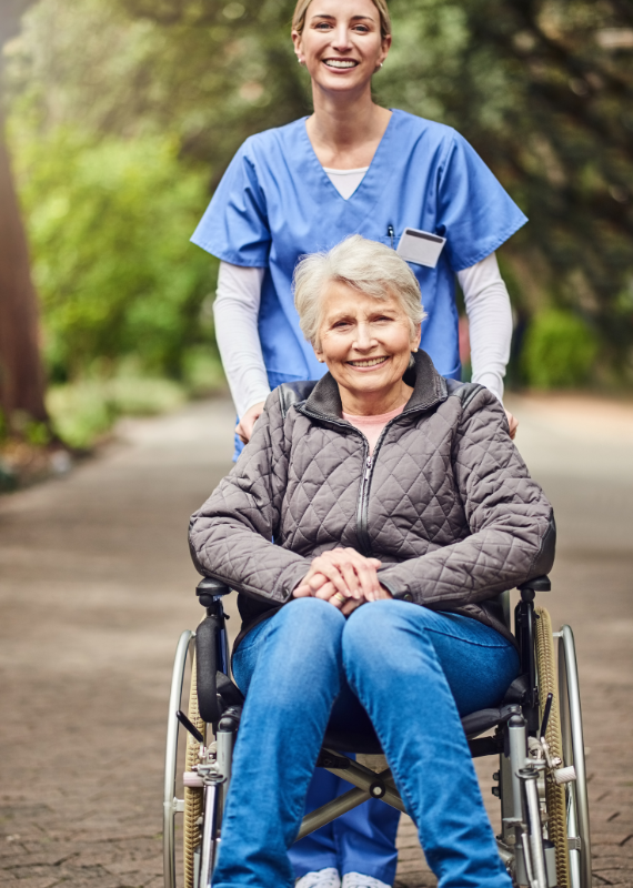 Cincinnati retiree consulting with independent agent about comprehensive senior insurance solutions