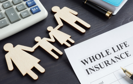 Cincinnati couple meeting with independent life insurance agent to protect their financial future